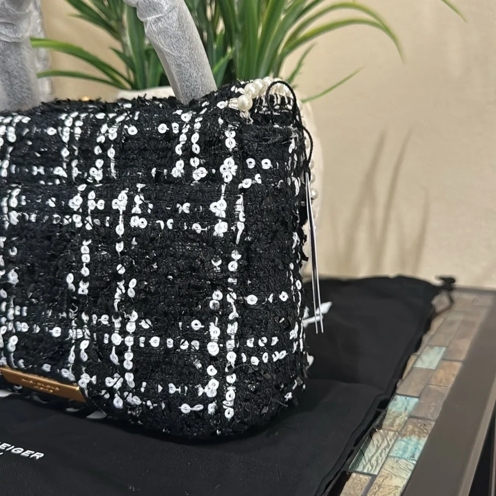 Kurt Geiger London
Handle Mini Kensington Satchel Bag - Picture 11 of 12